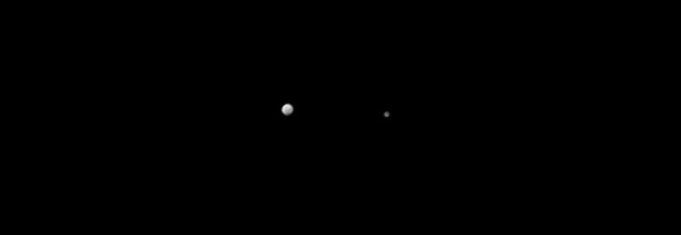 Pluton Charon 1